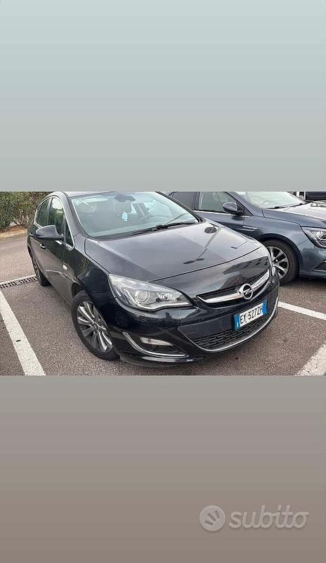 Usata Opel Astra 110 CV (80 kW) 2015 Berlina