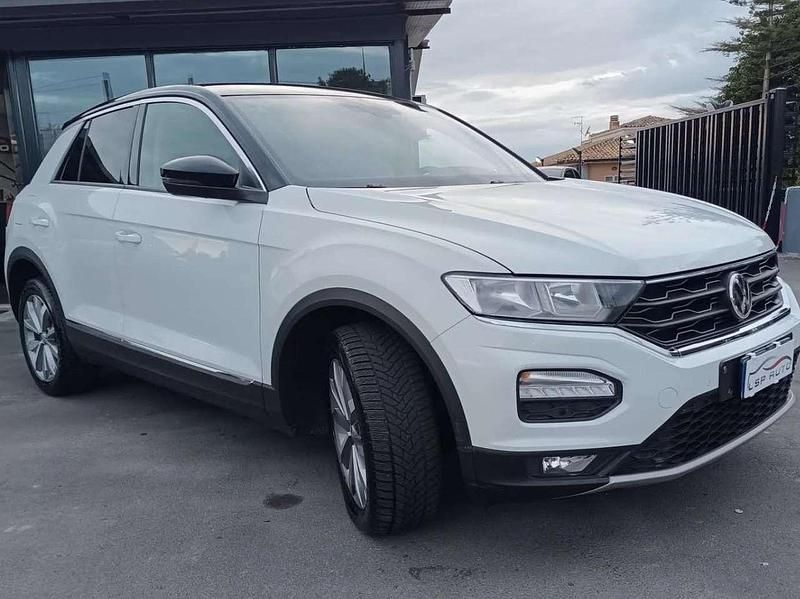 Usata VW T-Roc Style 150 CV (110 kW) 2018 Bianco SUV