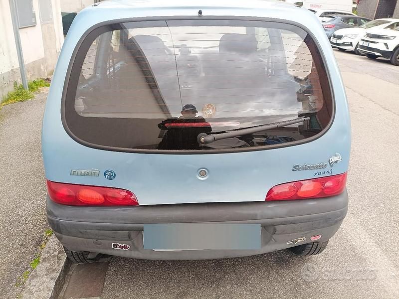 Usata Fiat 600 39 CV (28 kW) 1999 Berlina