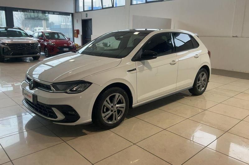 Usata VW Polo R-line 95 CV (69 kW) 2023 Bianco Utilitaria