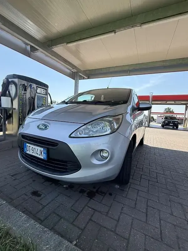 Usata Ford Ka Titanium 75 CV (55 kW) 2009 Utilitaria