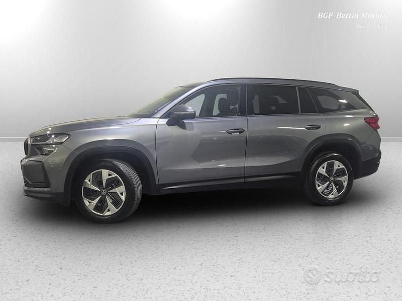 Usata Skoda Kodiaq Executive 150 CV (110 kW) 2025 Grigio graphite metallizzato SUV