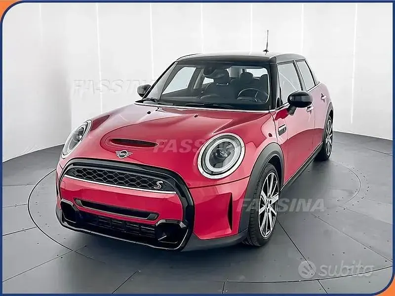 Usata Mini Cooper S Classic 178 CV (130 kW) 2022 Rosso/nero Utilitaria