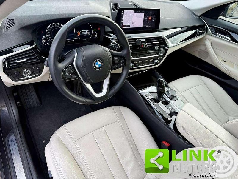 Usata BMW 520 Luxury Line 190 CV (139 kW) 2019 Nero Station wagon