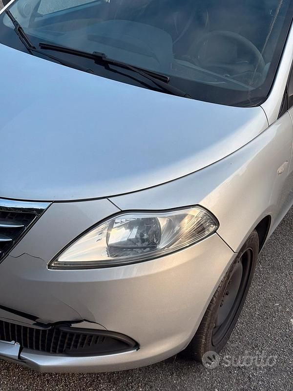 Usata Lancia Ypsilon 2013 Utilitaria