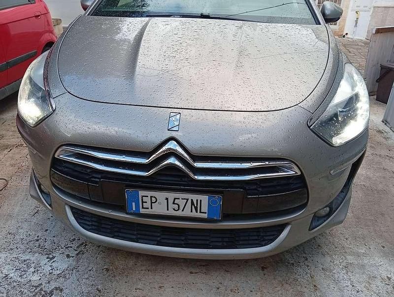 Usata Citroën DS5 Chic 114 CV (83 kW) 2012 Grigio Utilitaria