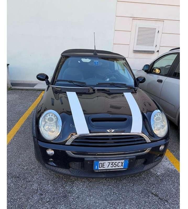 Usata Mini Cooper S Cabriolet 170 CV (125 kW) 2006 Cabrio