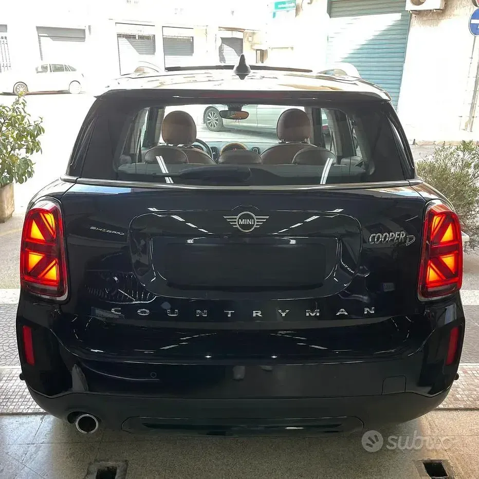 Begagnad Mini Cooper D Countryman Hype 150 HK (110 kW) 2023 Blå SUV