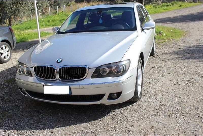 Usata 2006 BMW 730 Tre volumi | 7000 € - Immagine 1/4