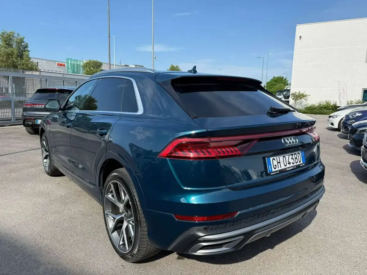 Usata Audi Q8 Sport 286 CV (210 kW) 2020 Other SUV