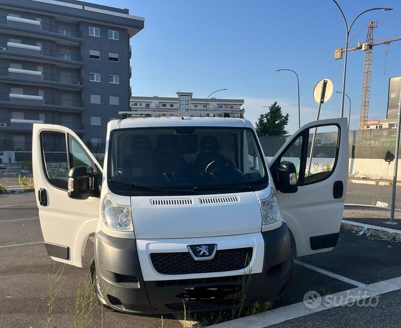 Usata Peugeot Boxer 101 CV (74 kW) 2014 Bianco Furgone