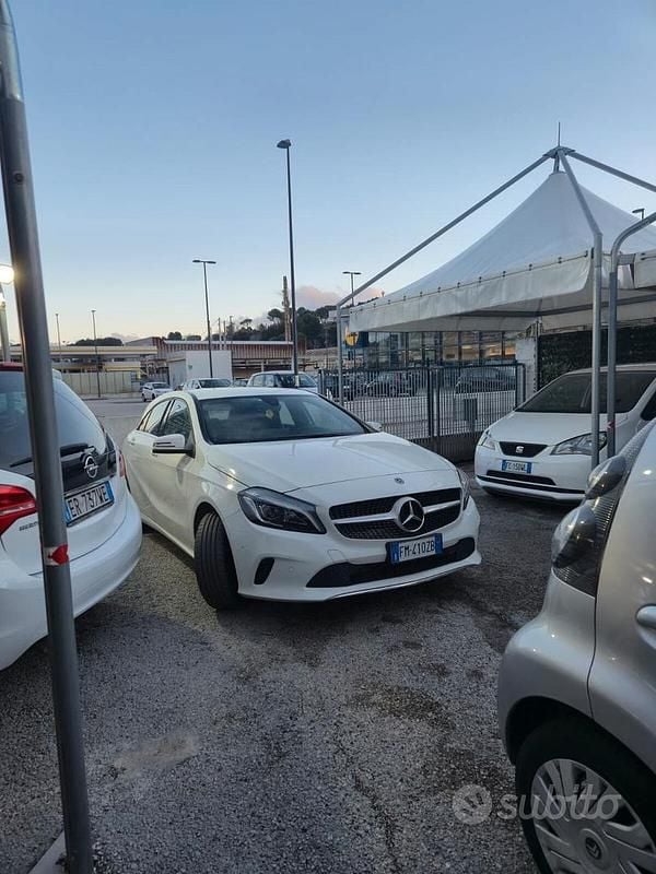 Usata Mercedes A160 Premium 89 CV (65 kW) 2017 Bianco Berlina