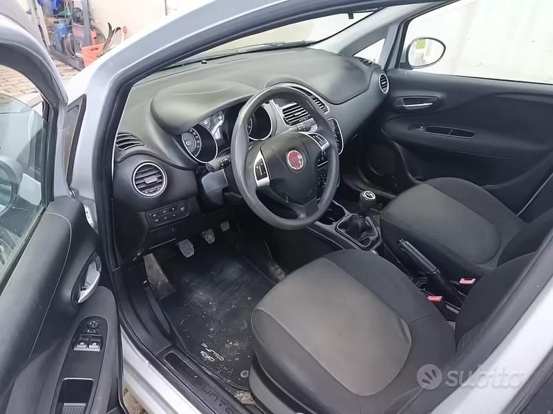 Usata Fiat Grande Punto 75 CV (55 kW) 2014 Utilitaria
