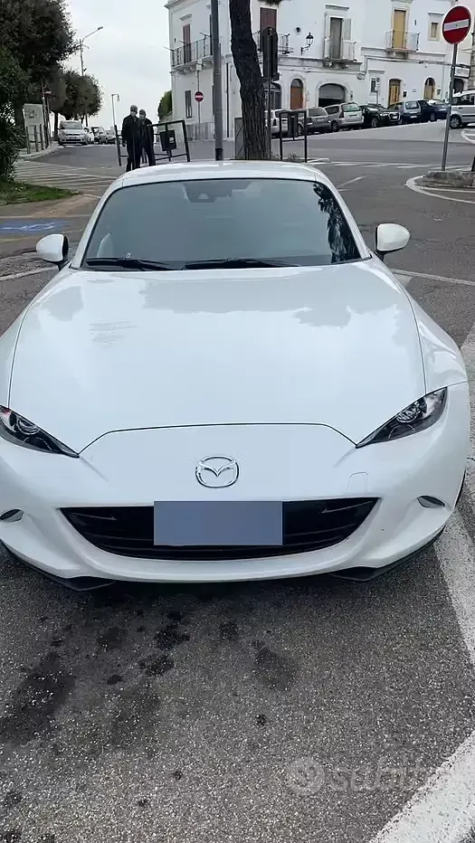 Usata Mazda MX5 184 CV (135 kW) 2021 Bianco Cabrio