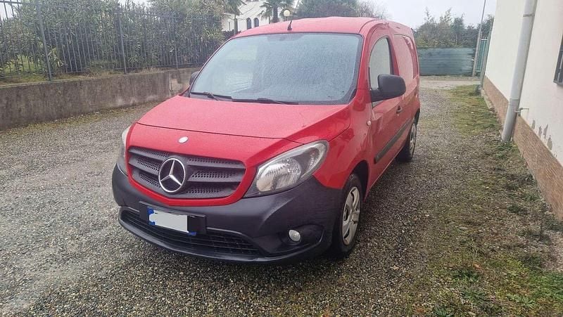 Usata Mercedes Citan 109 90 CV (66 kW) 2017 Rosso Station wagon
