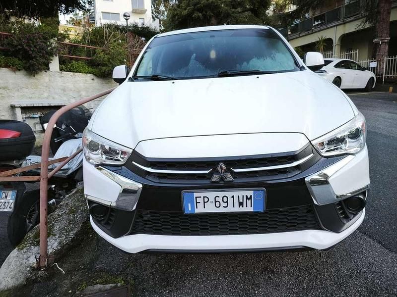 Usata Mitsubishi ASX Instyle 88 CV (64 kW) 2018 SUV