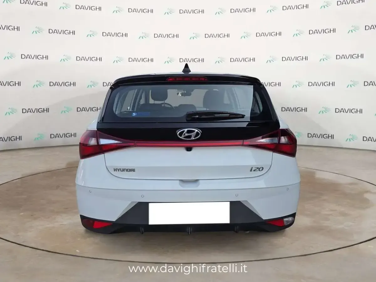 Usata Hyundai i20 101 CV (74 kW) 2021 Bianco Utilitaria