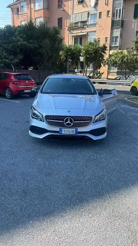 Usata Mercedes CLA200 Shooting Brake Executive 150 CV (110 kW) 2019 Station wagon