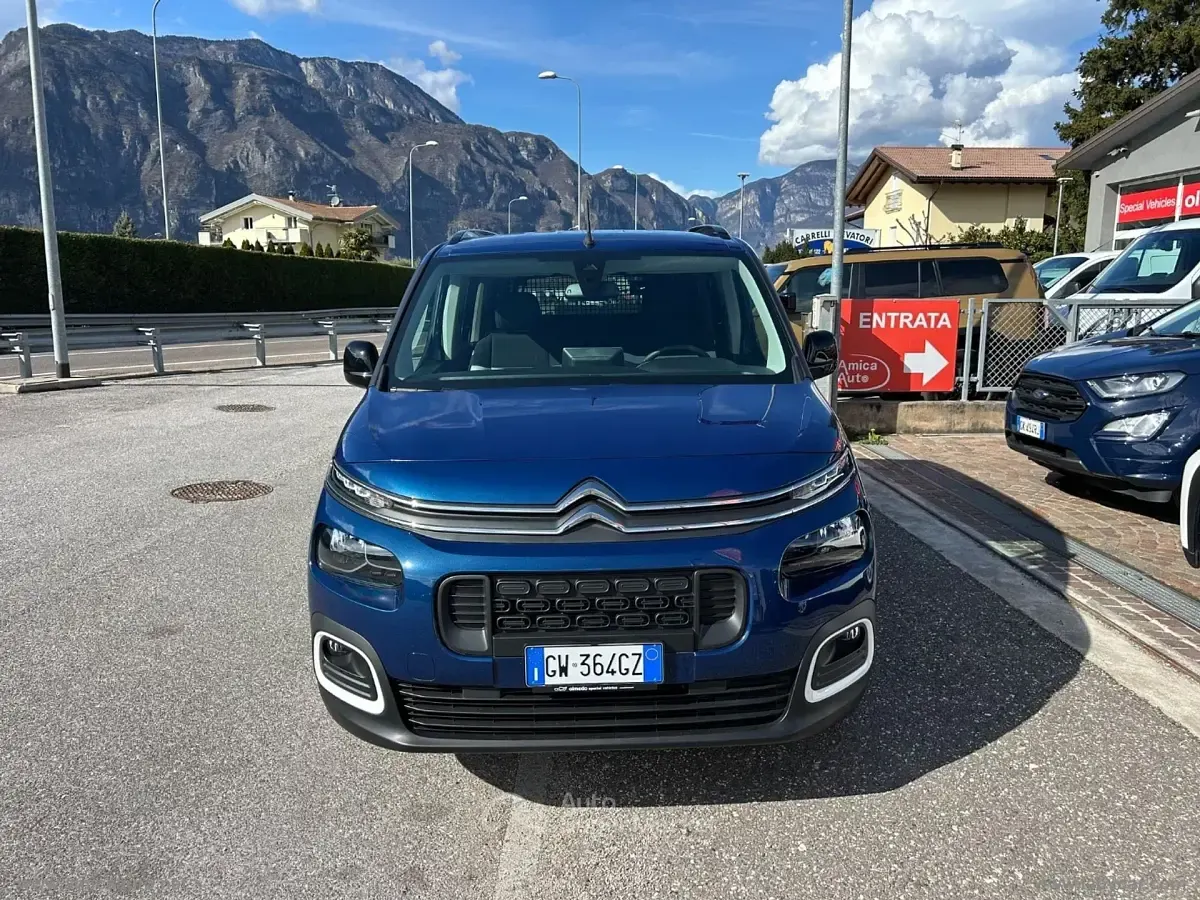 Nuova Citroën Berlingo Feel 131 CV (96 kW) 2026 Blu Monovolume