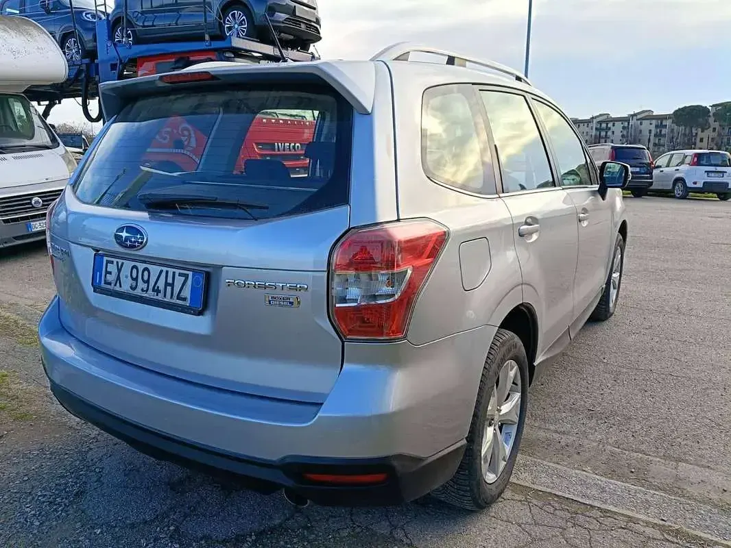 Usata Subaru Forester 147 CV (108 kW) 2014 Grigio SUV