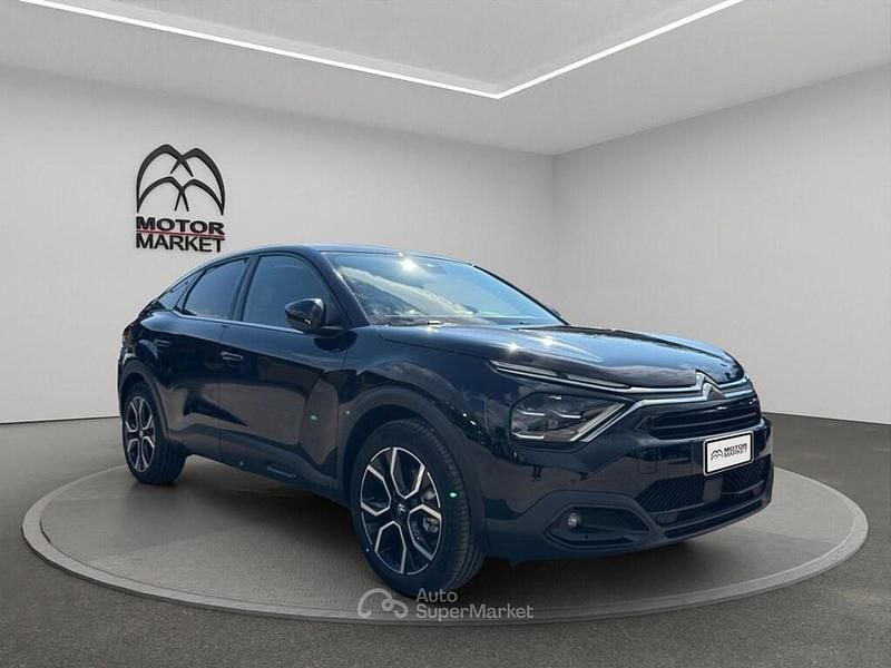 Nuova Citroën e-C4 Shine 100 kW (136 CV) 2026 Nero Berlina