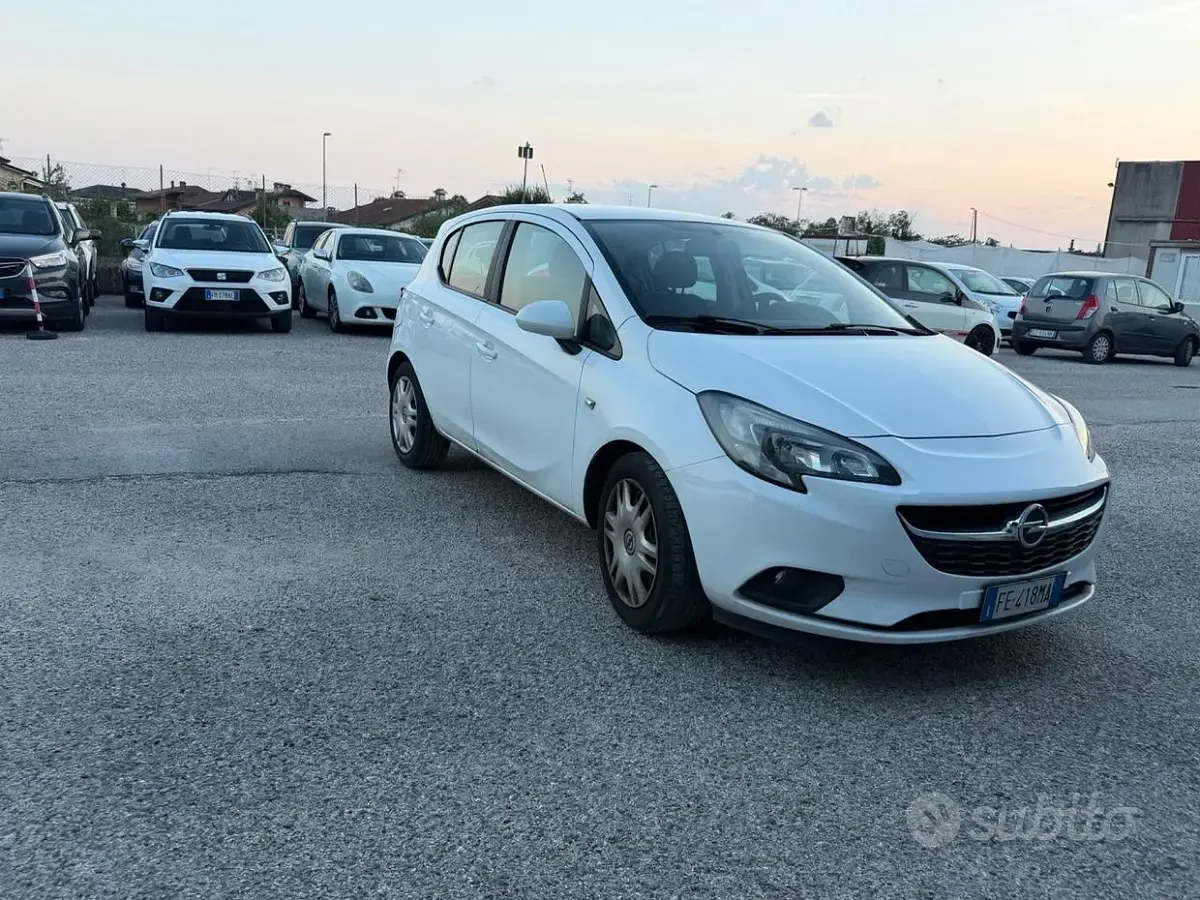 Usata Opel Corsa 90 CV (66 kW) 2016 Bianco Utilitaria