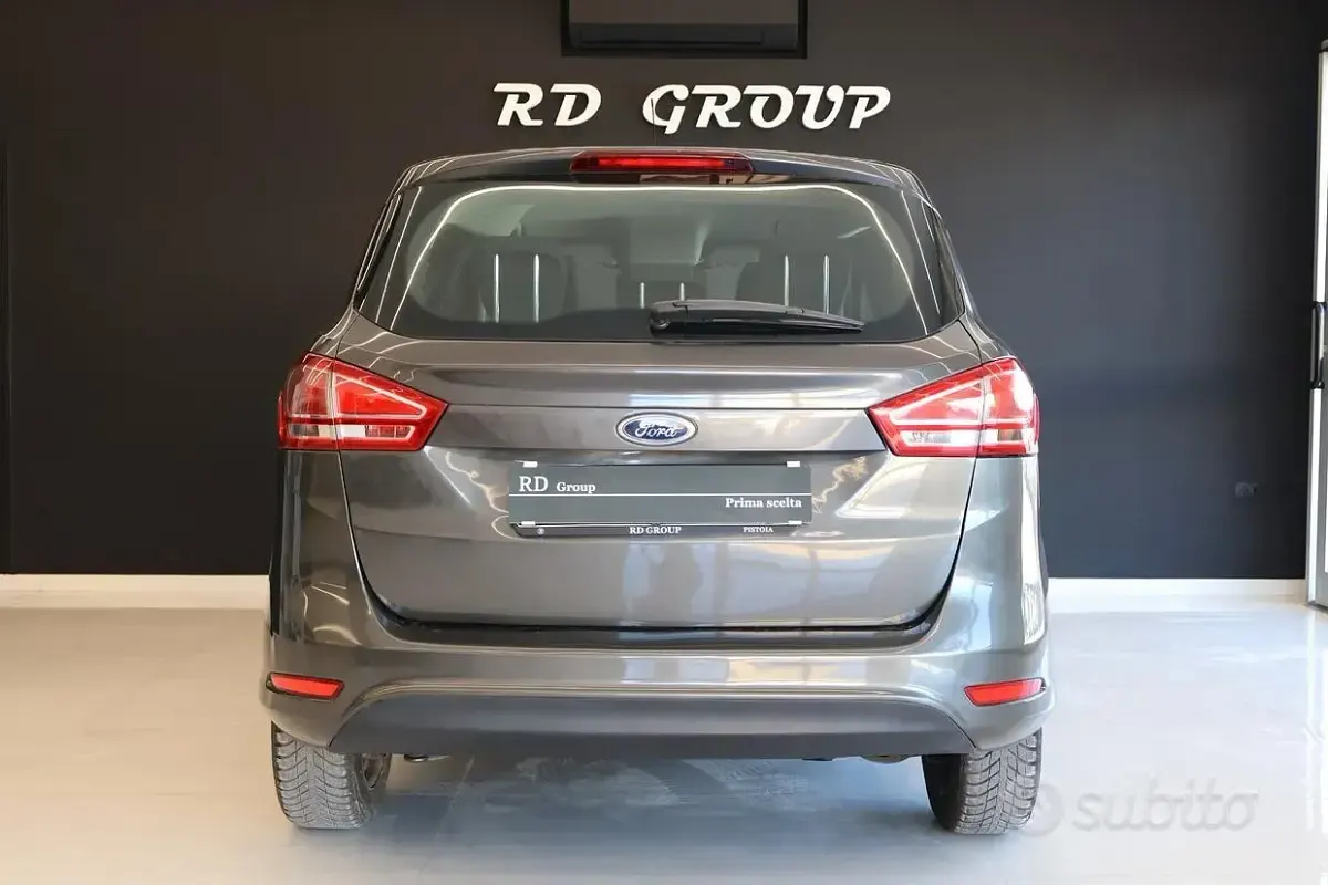 Usata Ford B-MAX Business Edition 95 CV (69 kW) 2017 Grigio Monovolume