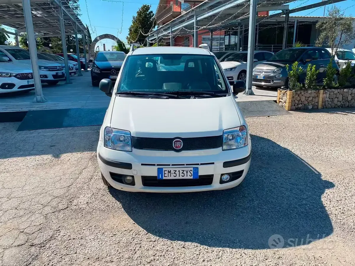 Usata Fiat Panda Active 69 CV (50 kW) 2012 Utilitaria
