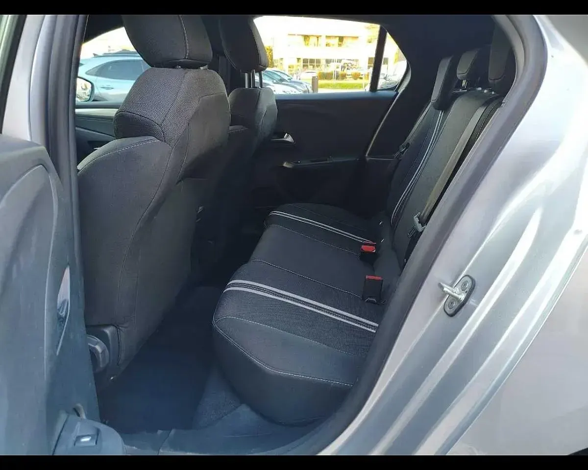 Usata Opel Corsa S 101 CV (74 kW) 2025 Argento Utilitaria