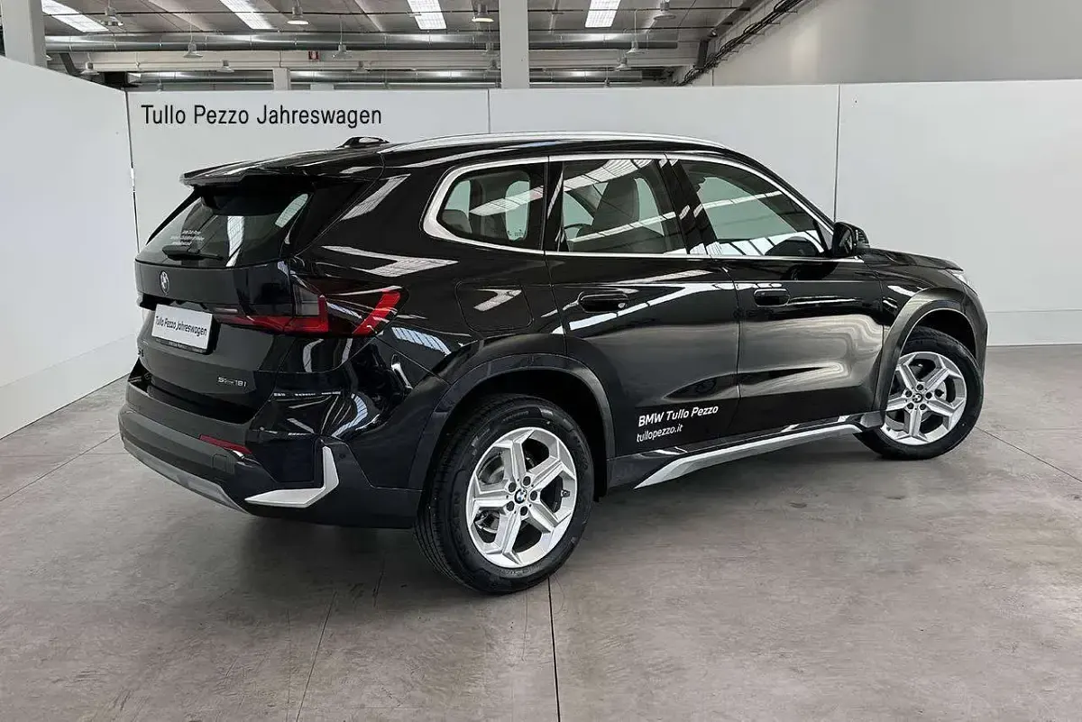 Usata BMW X1 xLine 136 CV (100 kW) 2025 Black saphir metal SUV