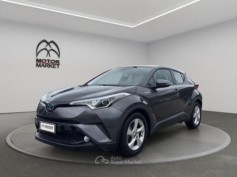 Usata Toyota C-HR Business Edition 122 CV (89 kW) 2018 Grigio / gray SUV