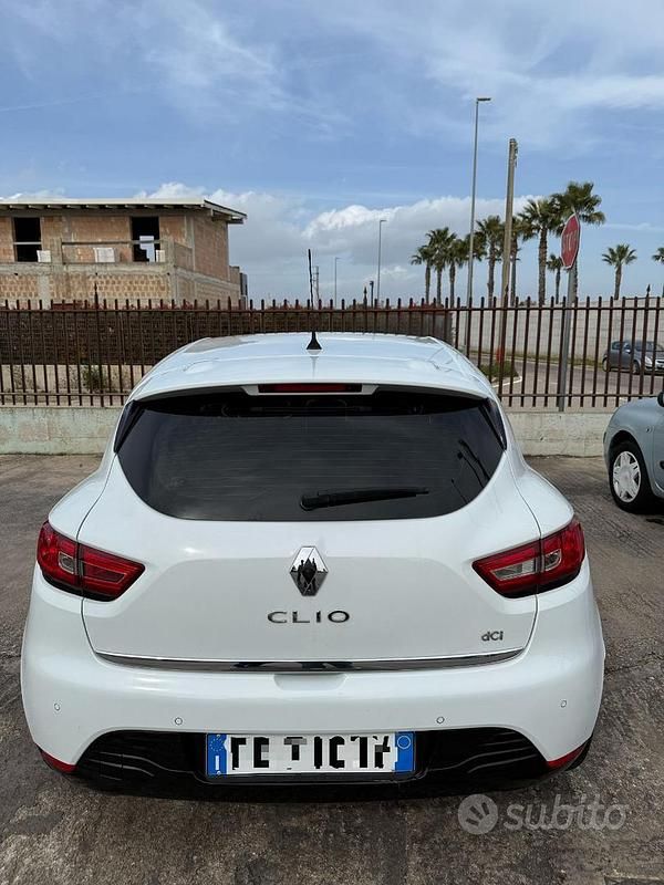 Usata Renault Clio IV 75 CV (55 kW) 2016 Bianco Utilitaria