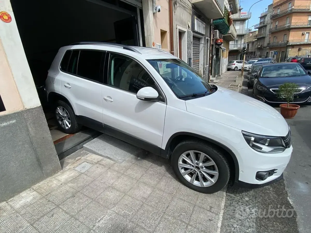 Brugt VW Tiguan Sportline 140 HK (102 kW) 2012 Hvid SUV