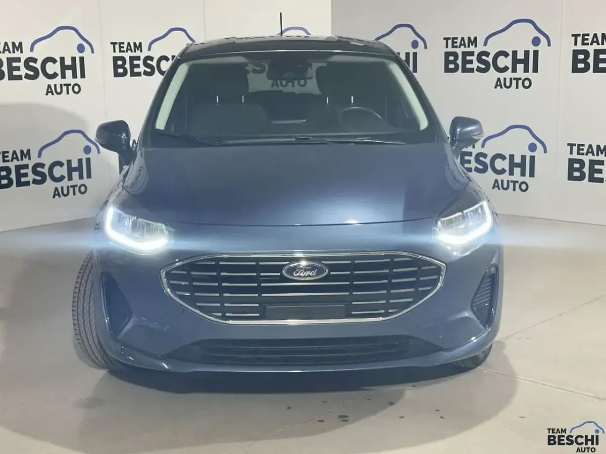 Usata Ford Fiesta Titanium 75 CV (55 kW) 2023 Blu/azzurro Utilitaria
