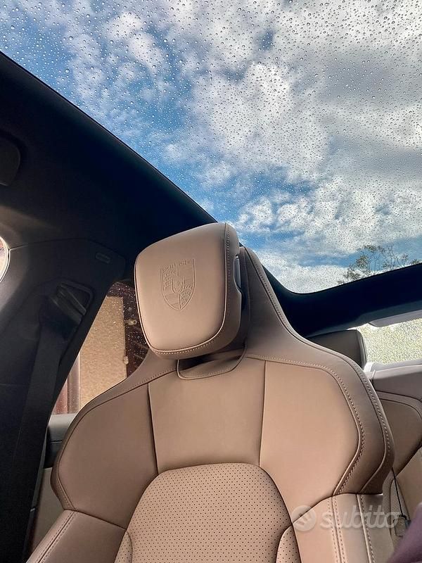 Usata Porsche Taycan 4S 400 kW (544 CV) 2020 Blu Berlina