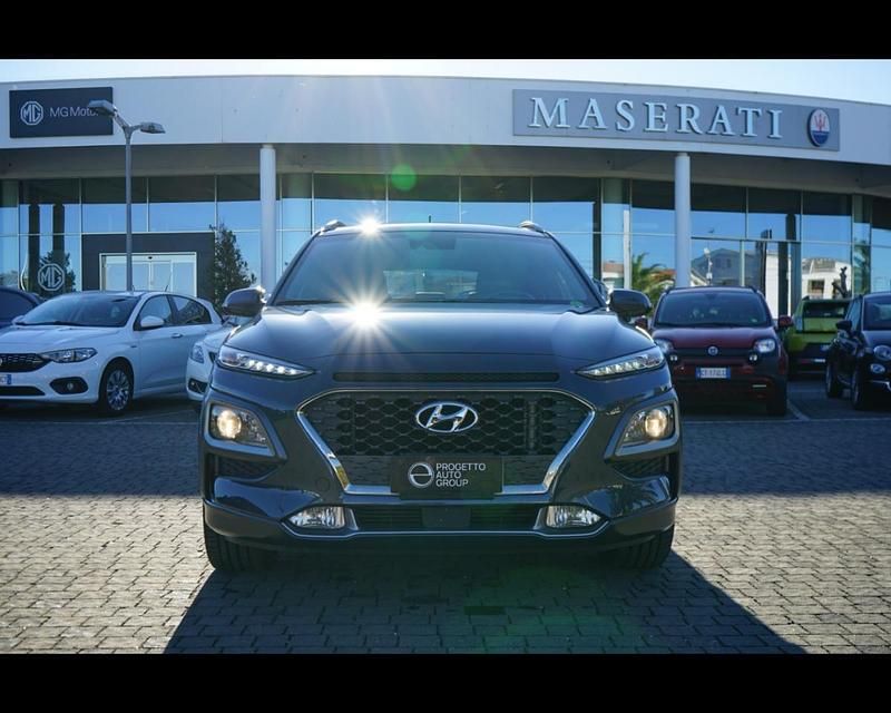 Usata Hyundai Kona Xpossible 136 CV (100 kW) 2019 Grigio met SUV