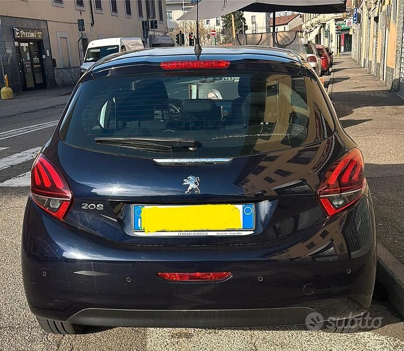 Usata Peugeot 208 83 CV (61 kW) 2019 Blu Utilitaria