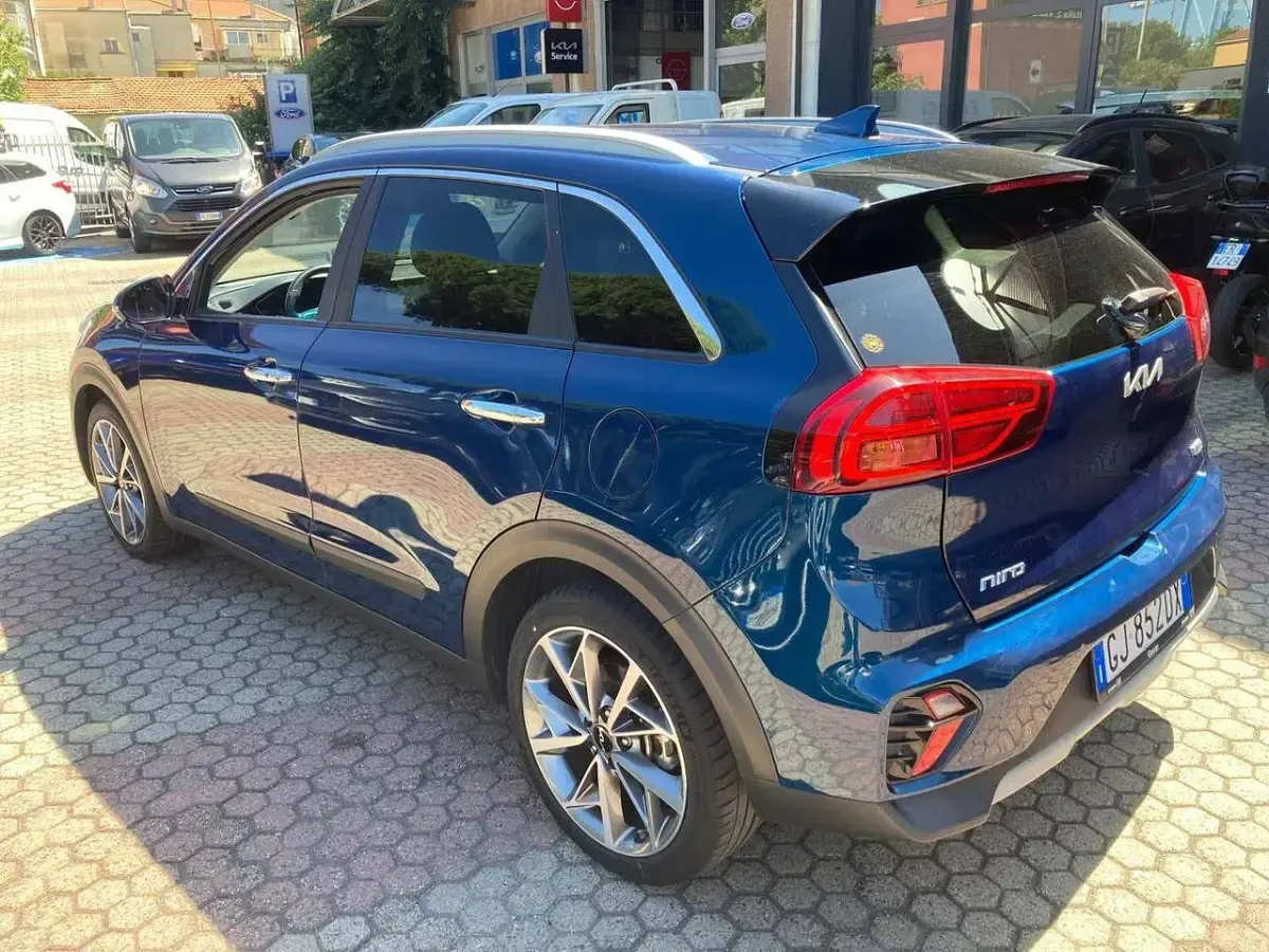 Usata Kia Niro Style 105 CV (77 kW) 2022 Blu/azzurro SUV