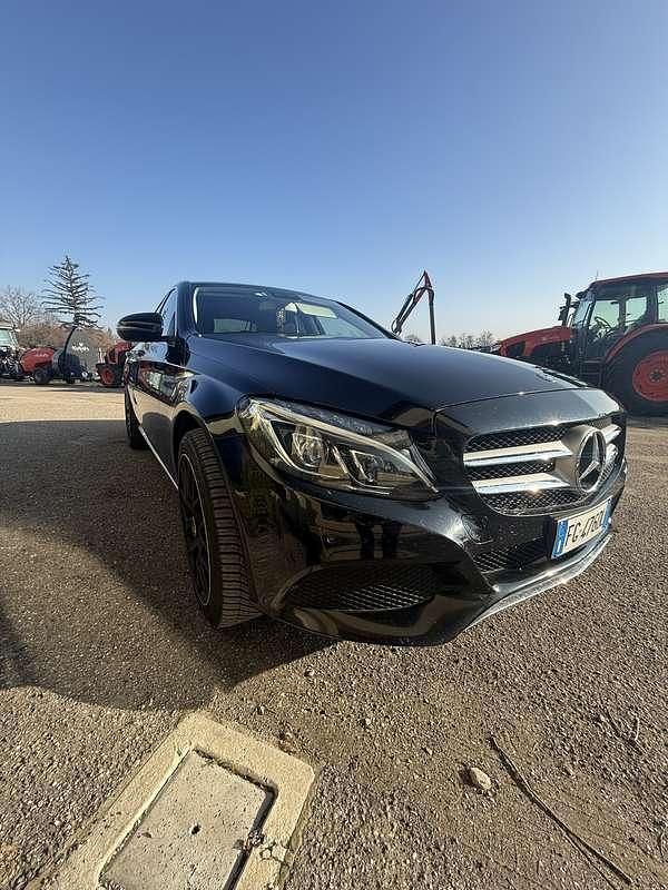 Usata Mercedes 220 170 CV (125 kW) 2016 Nero Berlina