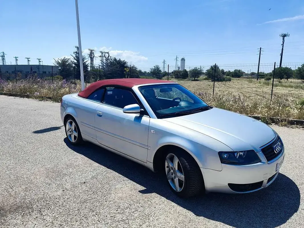 Usata Audi A4 Cabriolet 163 CV (119 kW) 2004 Grigio Cabrio