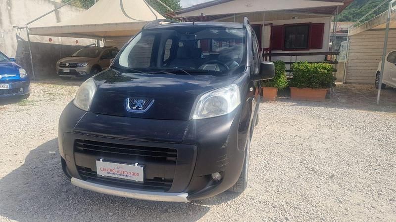 Usata Peugeot Bipper Outdoor 73 CV (53 kW) 2010 Nero Monovolume