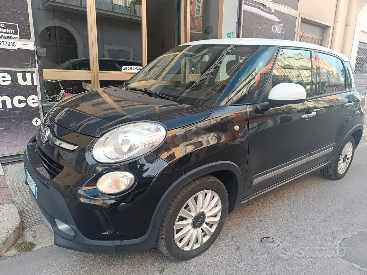 Usata Fiat 500L Trekking 120 CV (88 kW) 2015 Nero Monovolume