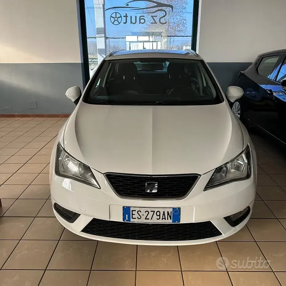 Usata Seat Ibiza ST Style 90 CV (66 kW) 2013 Bianco Station wagon