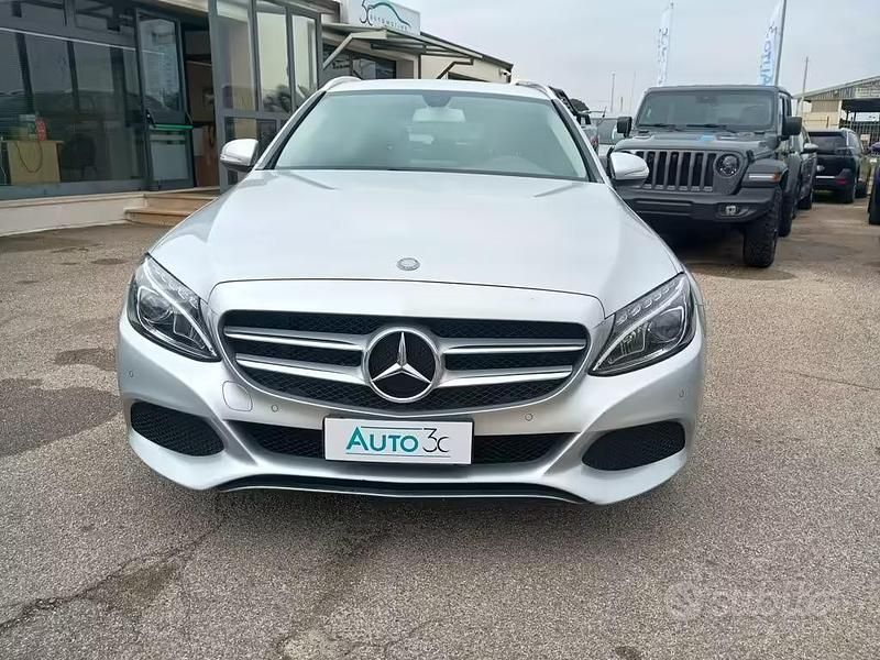 Usata Mercedes C200 Executive 136 CV (100 kW) 2015 Grigio Station wagon