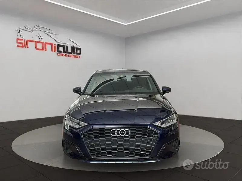 Usata Audi A3 Business 116 CV (85 kW) 2022 Blu/azzurro Berlina