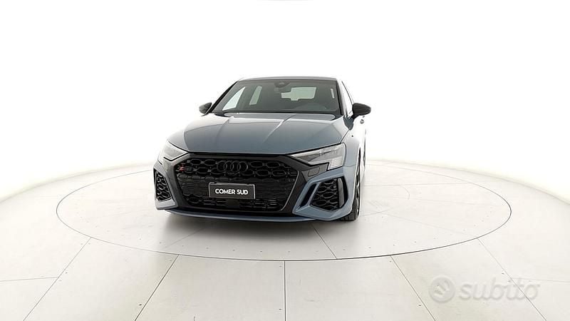 Usata Audi RS3 Ambiente 400 CV (294 kW) 2022 Grigio Berlina