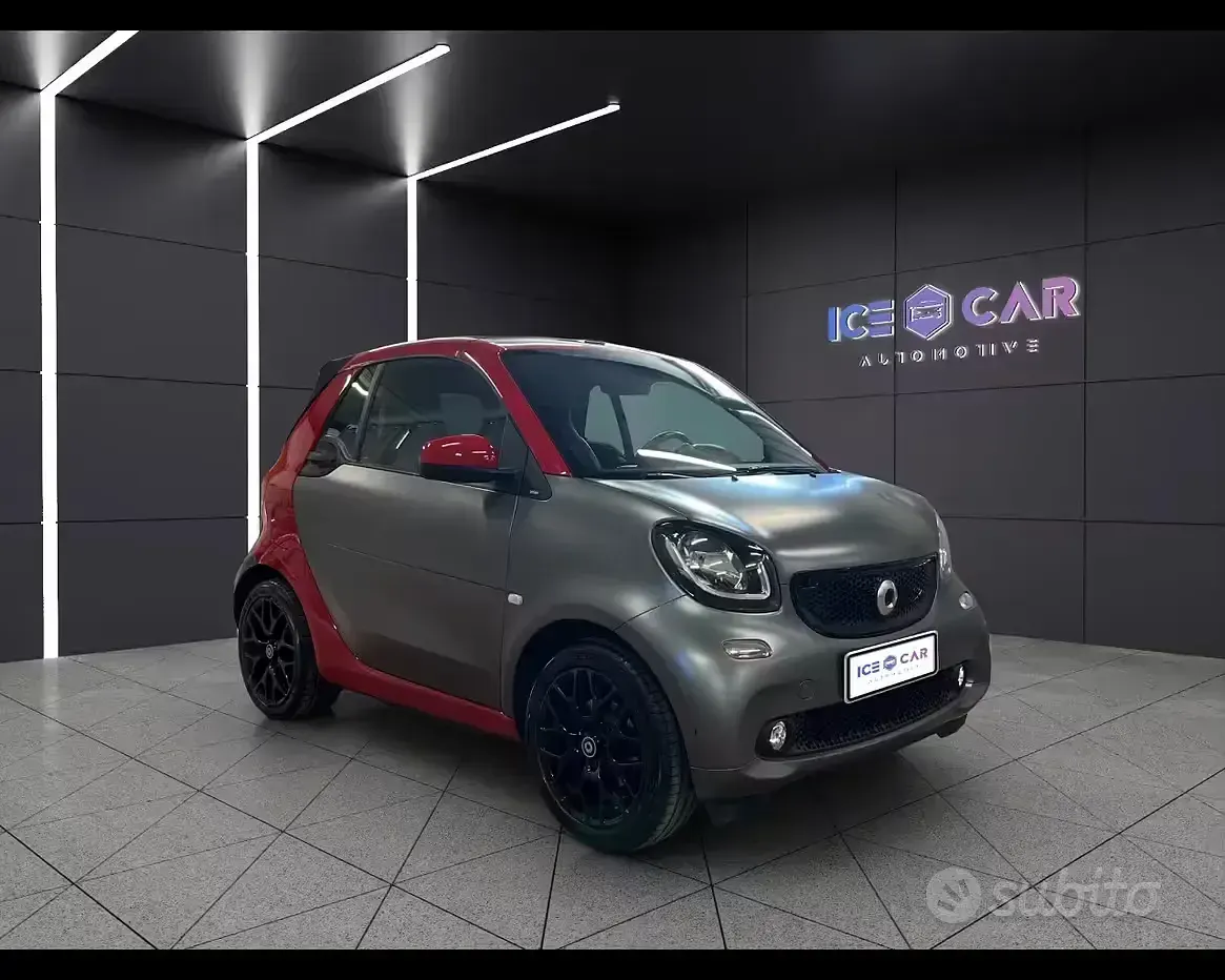 Usata Smart ForTwo Cabrio Prime 90 CV (66 kW) 2016 Grigio Cabrio