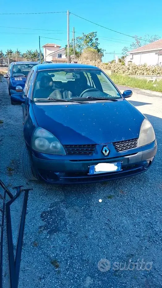 Usata Renault Clio 58 CV (42 kW) 2002 Berlina