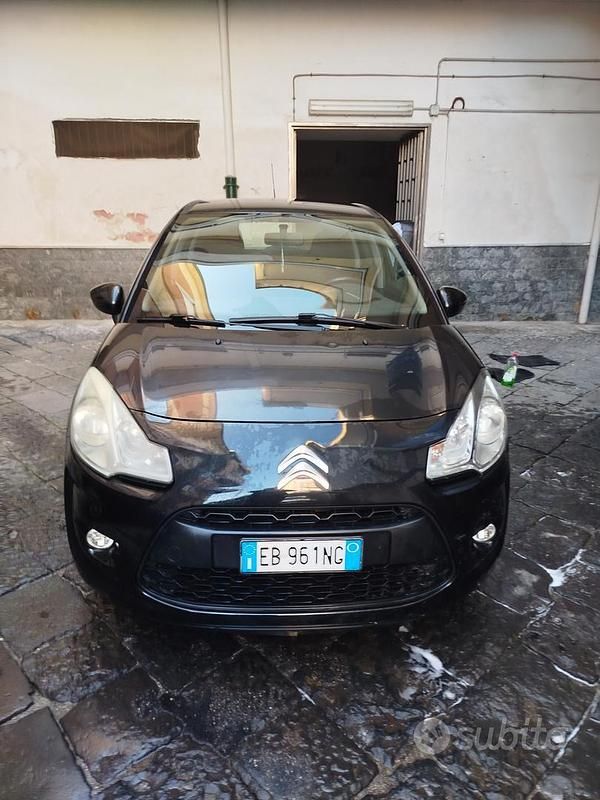 Nero Usata 2010 Citroën C3 Tre volumi | 1200 € - Immagine 1/4