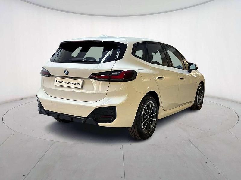 Usata BMW 218 Active Tourer M Sport 150 CV (110 kW) 2024 Bianco Monovolume